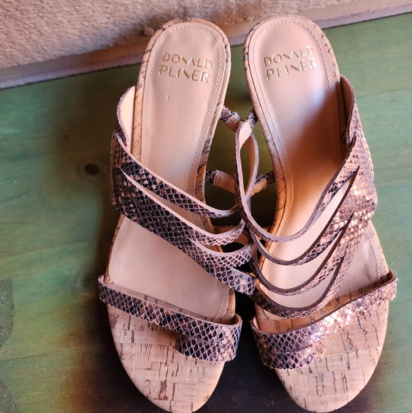 Donald Pliner Kaluse snake print slides kitten heels size 7.5 - Picture 6 of 10